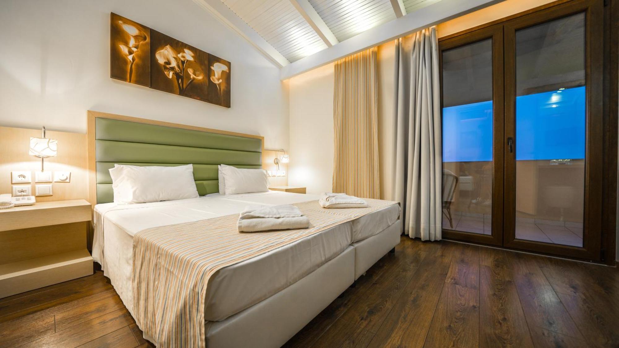 Forest Park Hotel Rethymno  Exterior photo